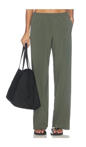 Villa Everyday Wide Leg Pant in . - size XS (also in S, M, L) - Vuori - Modalova
