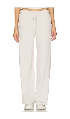 Halo Essential Wide Leg Pants in Beige. - size L (also in M, S, XL) - Vuori - Modalova