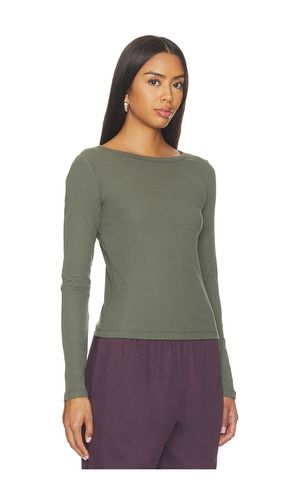 Longsleeve Pose Subtle Scoop Top in Olive. - size L (also in M, S, XS) - Vuori - Modalova
