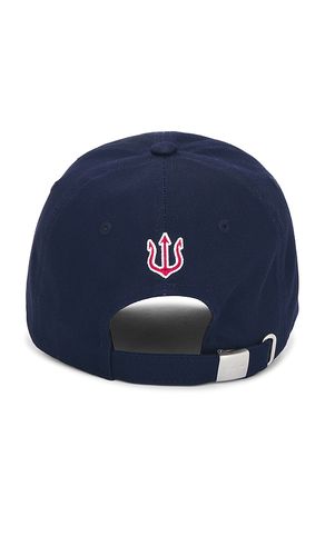 VERUTUM Lettering Cap in Blue - VERUTUM - Modalova