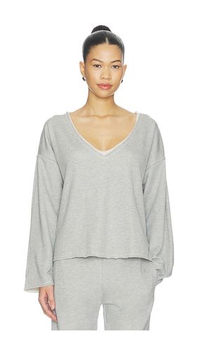 Brigitte V Neck Sweatshirt in Light Grey. - size M (also in S, XS) - VIR VITA - Modalova