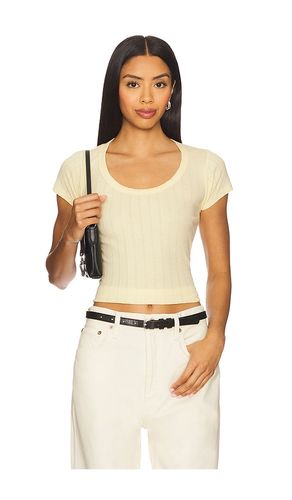 Scoop Pointelle Tee in Yellow. - size L (also in M, S, XS) - VIR VITA - Modalova