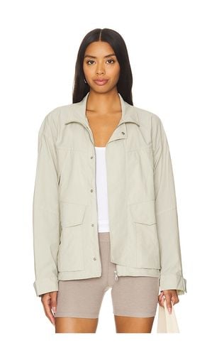 Lightweight Utility Jacket in Cream. - size L (also in M, S) - WAO - Modalova