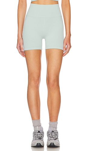 StretchWell Valle 4 Inch Bike Short in Sage,Grey. - size L/XL (also in XXS/XS) - WellBeing + BeingWell - Modalova