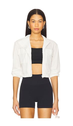 Aspyn Cropped Jacket in White. - size L (also in M, S, XL, XS, XXS) - WellBeing + BeingWell - Modalova