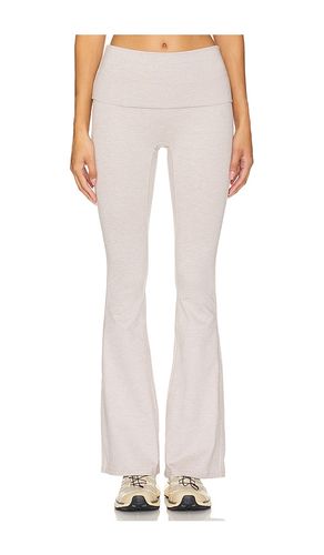 LoungeWell Monte Foldover Pant in Grey. - size L (also in M, S, XL, XS) - WellBeing + BeingWell - Modalova