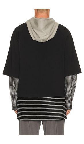 Multi-Layered Hoodie in . Size S. Also in M, L, XL/1X - WE11DONE - Modalova