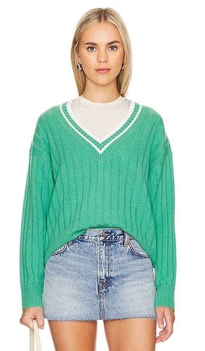 Warren Cashmere Varsity V-neck Sweater in Green. - size L (also in S, XS) - White + Warren - Modalova