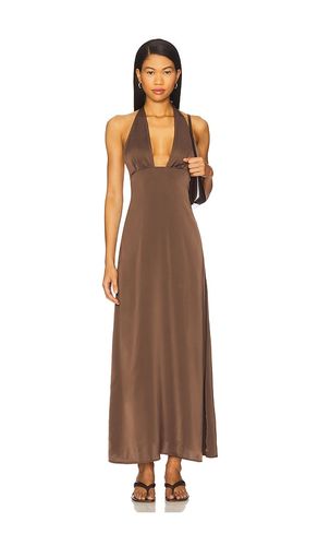 X REVOLVE Halter Deep V Maxi in Brown,Chocolate. - size 0 (also in 2, 4) - WeWoreWhat - Modalova