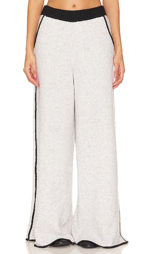 Piped Wide Leg Pull On Knit Pant in Grey. - size S (also in XS) - WeWoreWhat - Modalova