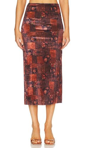 Velvet Patchwork Midi Skirt in Burgundy. - size XS (also in XXS) - WeWoreWhat - Modalova