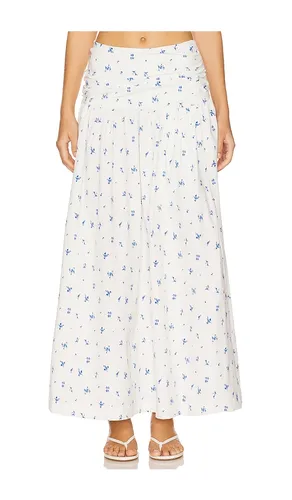 Ruched Waist Midi Skirt in White. - size M (also in XL) - WeWoreWhat - Modalova