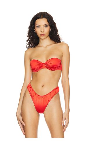 Ruched Underwire Top in Red. - size L (also in M, S, XS) - WeWoreWhat - Modalova