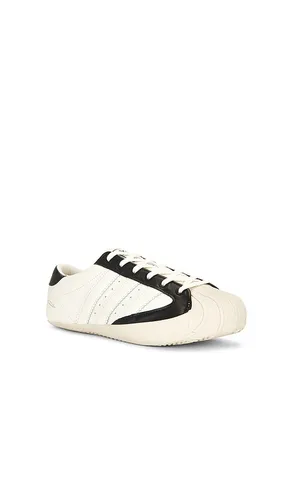 Superstar 3g Sneakers in White. - size 10 (also in 10.5, 11, 8, 8.5, 9, 9.5) - Y-3 - Modalova