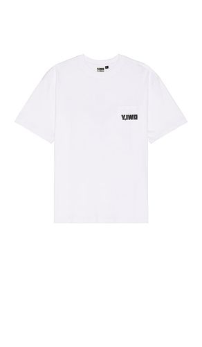 Think Big Pocket Tee in . Size L. Also in M, S - Y,IWO - Modalova