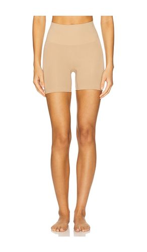 Ultralight Shaping Short in Neutral. - size L/XL (also in M/L, S/M) - Yummie - Modalova