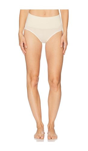 Mia Shaping Brief in Ivory. - size L/XL (also in M/L, S/M) - Yummie - Modalova