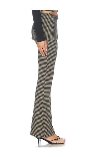 Olive Grove Stripe Fleece Pant in . Size L. Also in M, S, XS - Zemeta - Modalova