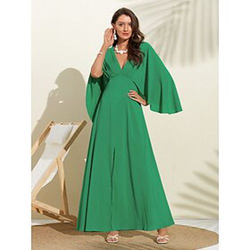 Women's Wedding Guest Dress Maxi Green V-Neck Dolman Sleeve Cape Design - Ador.com - Modalova
