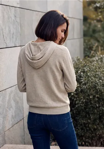 Pullover in Unifarbe mit Kapuze - cecil - Modalova