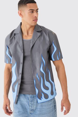 Short Sleeve Dropped Revere Pu Flame Shirt - - XL - boohooMAN - Modalova