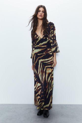 Womens Animal Print Fluted Sleeve Plunge Maxi Dress - - 10 - Warehouse - Modalova