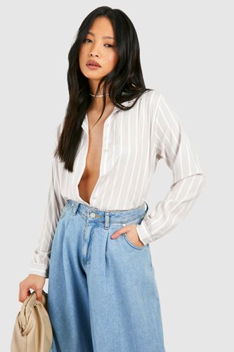 Womens Petite Poplin Stripe Oversized Shirt - - 10 - boohoo - Modalova