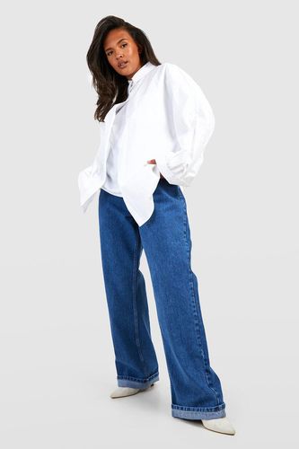 Womens Plus Light Wash Straight Leg Jeans - - 18 - boohoo - Modalova