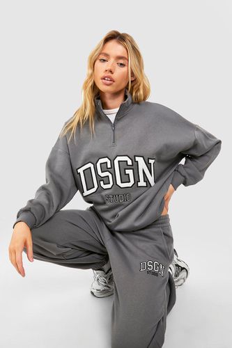 Womens Dsgn Studio Applique Oversized Half Zip Sweatshirt - - M - boohoo - Modalova