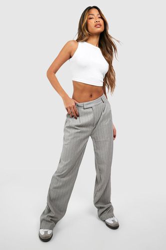 Womens Marl Pinstripe Relaxed Fit Tailored Trousers - - 14 - boohoo - Modalova