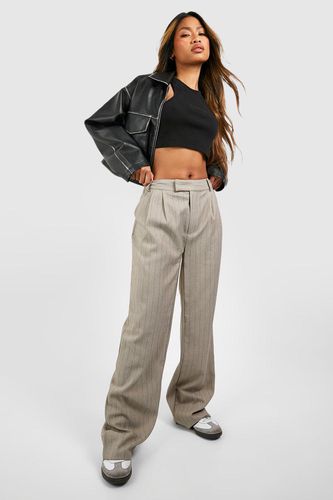 Womens Marl Pinstripe Relaxed Fit Tailored Trousers - - 12 - boohoo - Modalova