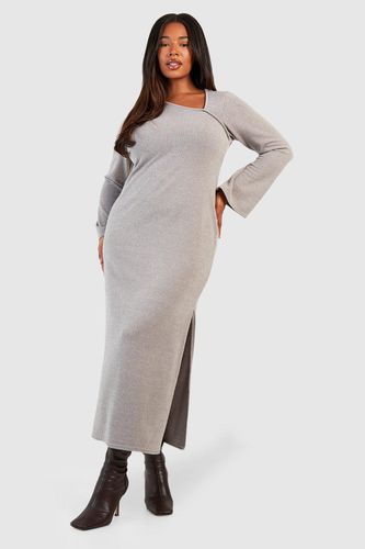 Womens Plus Knitted Asymmetic Split Midaxi Dress - - 18 - boohoo - Modalova