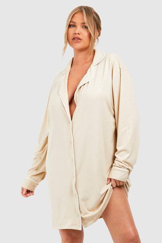 Womens Plus Button Through Night Shirt Dress - - 20 - boohoo - Modalova