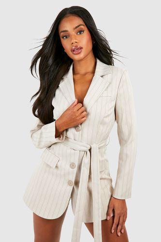 Womens Pinstripe Belted Tailored Blazer Playsuit - - 10 - boohoo - Modalova