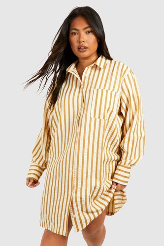 Womens Plus Textured Stripe Boxy Wide Sleeve Shirt Dress - - 18 - boohoo - Modalova