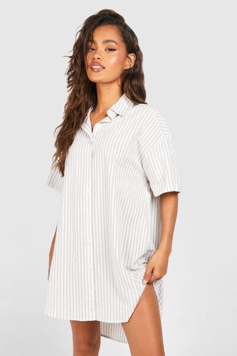 Womens Stripe Short Sleeve Oversized Shirt Dress - - 10 - boohoo - Modalova