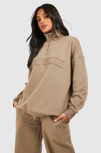 Womens Dsgn Studio Self Fabric Applique Half Zip Sweatshirt - - L - boohoo - Modalova