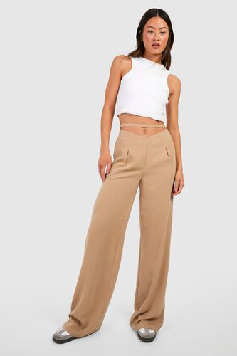 Womens Tall Hammered Woven Pleated Wide Leg Trousers - - 12 - boohoo - Modalova