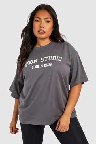 Womens Plus Dsgn Studio Sports Club Oversized T-shirt - - 22 - boohoo - Modalova