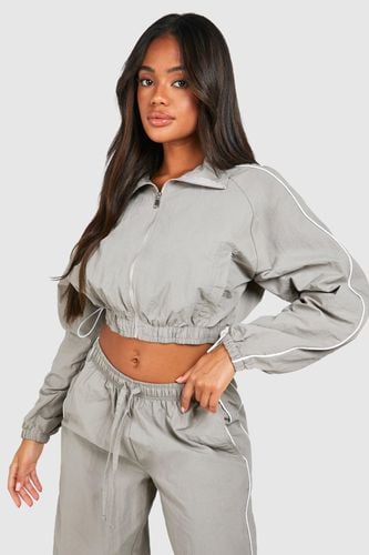 Womens Nylon Contrast Detail Cropped Jacket - - L - boohoo - Modalova
