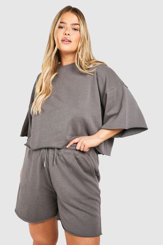 Womens Plus Short Sleeve Crop Sweatshirt And Short Set - - 16 - boohoo - Modalova