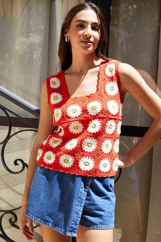 Womens 'Daffodil' Floral Crochet Knitted Vest - - 10 - Threadbare - Modalova