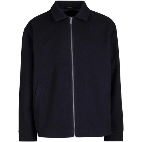 Basic men's Jacket in - Urban Classics - Modalova