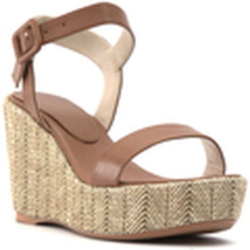 Sandalias SS3Y0590_201_DARK_TAN para mujer - Sole Sisters - Modalova