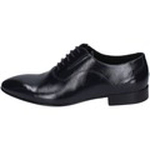 Zapatos Bajos EZ174 para hombre - Eveet - Modalova