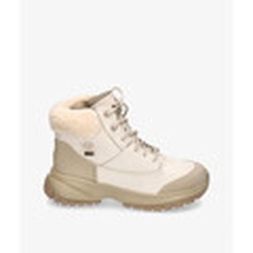 Botines YOSE FLUFFE V2 para mujer - UGG - Modalova