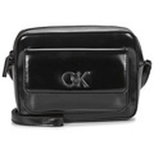 Bandolera RE-LOCK CAMERA BAG_SHINY para mujer - Calvin Klein Jeans - Modalova