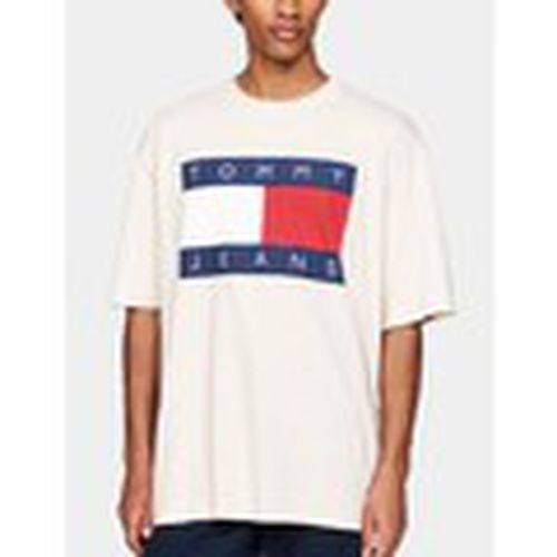 Camiseta CAMISETA FLAG BADGE OVERSIZED TEE ASH GREY para hombre - Tommy Jeans - Modalova