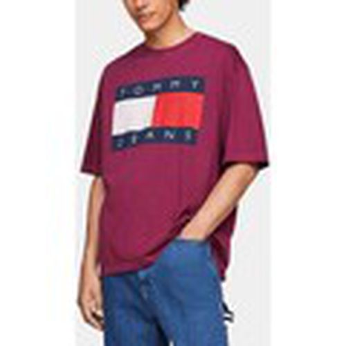 Camiseta CAMISETA FLAG BADGE OVERSIZED TEE PURPLE para hombre - Tommy Jeans - Modalova