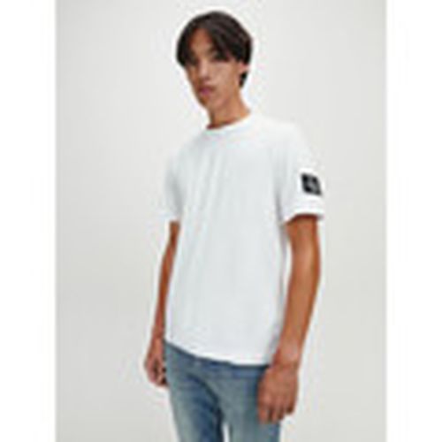 Camiseta CAMISETA BADGE HOMBRE para hombre - Calvin Klein Jeans - Modalova